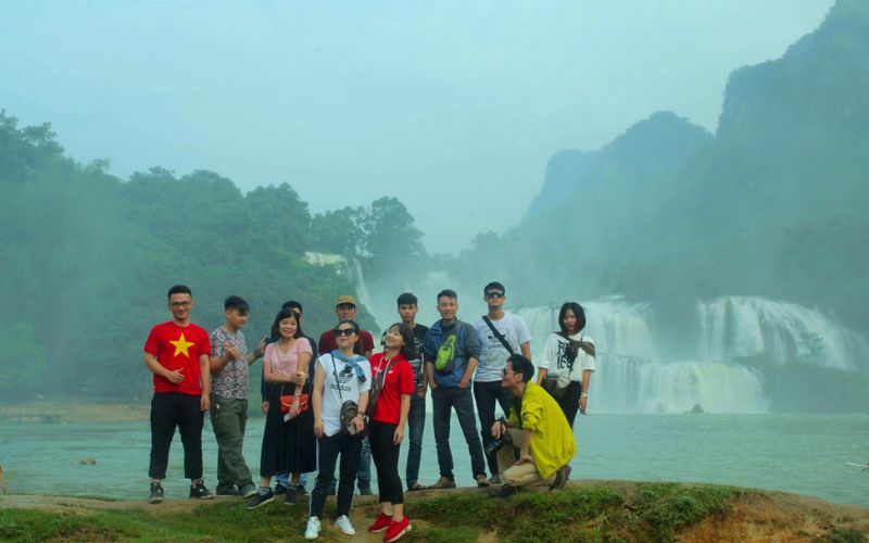 Cách di chuyển đến thác Bản Giốc