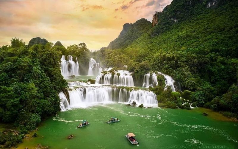 Những trải nghiệm không nên bỏ lỡ tại thác